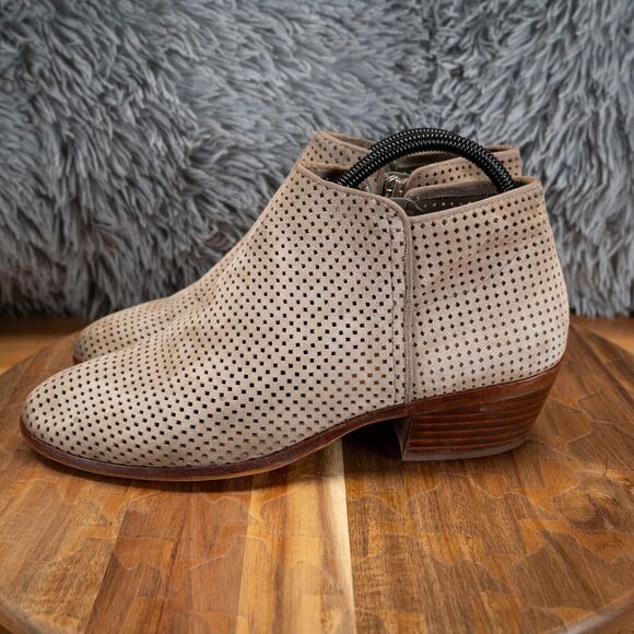Womens Sam Edelman Pipp Gray Perforated Suede Ankle Booties Boots Size 8.5 M GUC - Picture 3 of 8